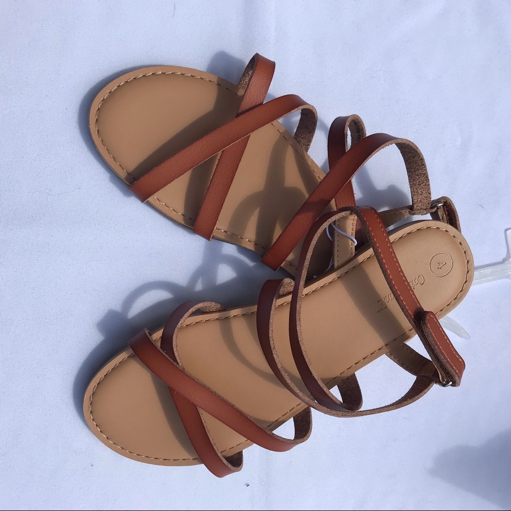 NWT Brown Leather-Like Strappy Sandals